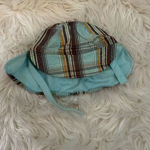 Baby GAP plaid baby boy sun hat
